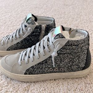 P448 shoes(size 7/38)